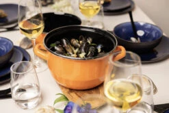 Cosy & Trendy Mosselpan - Oranje - ø 18 Cm / 2.8 Liter -Huis Keuken 10 Mosselen Anovi 10