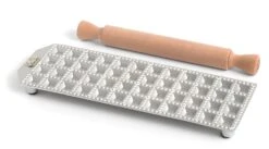 Marcato Ravioli Maker Met Deegroller - 48 Vaks - 2.5 X 2.5 Cm