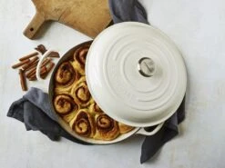 Le Creuset Braadpan Signature - Meringue - ø 26 Cm / 5.3 Liter 9 Le Creuset Braadpan Signature - Meringue - ø 26 Cm / 5.3 Liter -Huis Keuken 5408scr 40903d0f5ef384a 4