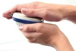 Kitchen Basics RVS Zeep Met Borsteltje -Huis Keuken 61050 HandZeepjeBorstelRvs2 2 23 1