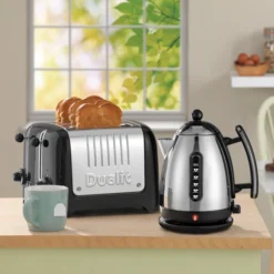 Dualit Broodrooster Lite - 4 Sleuven - Black - D46225 -Huis Keuken 85957 lite jug kettle4 toaster 4 slot black lifestyle web