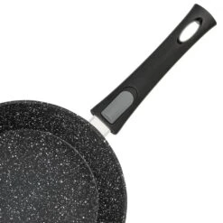 Resto Kitchenware Koekenpan Leo - ø 24 Cm - Standaard Anti-aanbaklaag -Huis Keuken 93040.4260403577806.ver50
