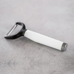 KitchenAid Dunschiller Classic 18 Cm - White -Huis Keuken KitchenAid obierak Y do szparagow CLASSIC White KCG145OHWHE 5057982066086