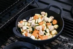 Blackwell Balti Dish - Gietijzer - Zwart - ø 25 Cm / 2.7 Liter 14 Blackwell Balti Dish - Gietijzer - Zwart - ø 25 Cm / 2.7 Liter -Huis Keuken blackwell balti dish gietijzer