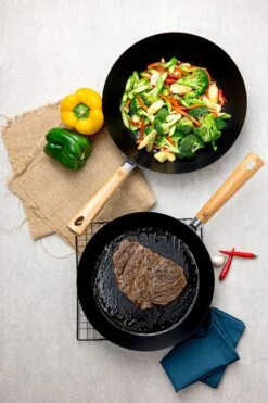 BK Wokpan Force - Carbon Steel - ø 30 Cm - Zonder Anti-aanbaklaag -Huis Keuken c706fb772835678761c80fb6f51dbf349ef8efed BK Force CS Lifestyle 6 1