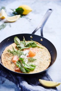 BK Koekenpan Black Steel - ø 30 Cm - Zonder Anti-aanbaklaag -Huis Keuken d4b730c2aba7568e69d988b9a634ec26a391e2ad BK BlackSteel Frypan 10inch Lifestyle 1