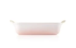 Le Creuset Ovenschaal Heritage - Shell Pink -26 X 19 Cm / 2.4 Liter -Huis Keuken le creuset ovenschaal shell pink 26cm 2