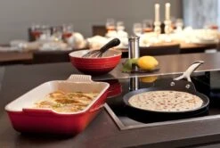 Le Creuset Pannenkoekenpan Les Forgées TNS - ø 24 Cm - Standaard Anti-aanbaklaag -Huis Keuken le creuset pannenkoekenpan sfeer 1