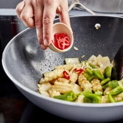 Demeyere Wokpan Alu Pro 5 - Ceraforce - ø 30 Cm - Keramische Anti-aanbaklaag -Huis Keuken pdp masonry content demeyere alu pro 5 wok heats up quickly